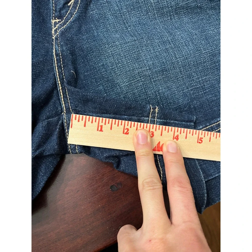 Levi's 515 Women's Dark Wash Denim Shorts Size 4 High Rise Cuffed Casual - Picture 7 of 10